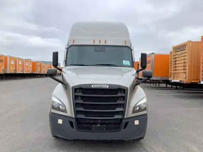 2021 Freightliner Cascadia