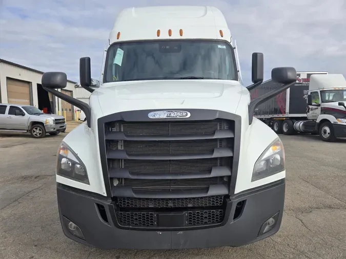 2021 Freightliner Cascadia