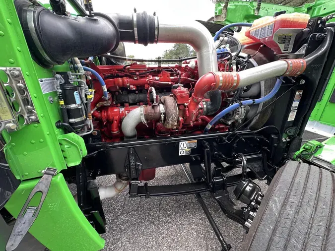 2021 Peterbilt 389