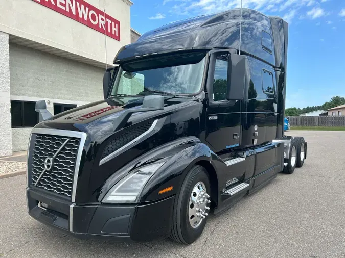 2021 Volvo VNL 860