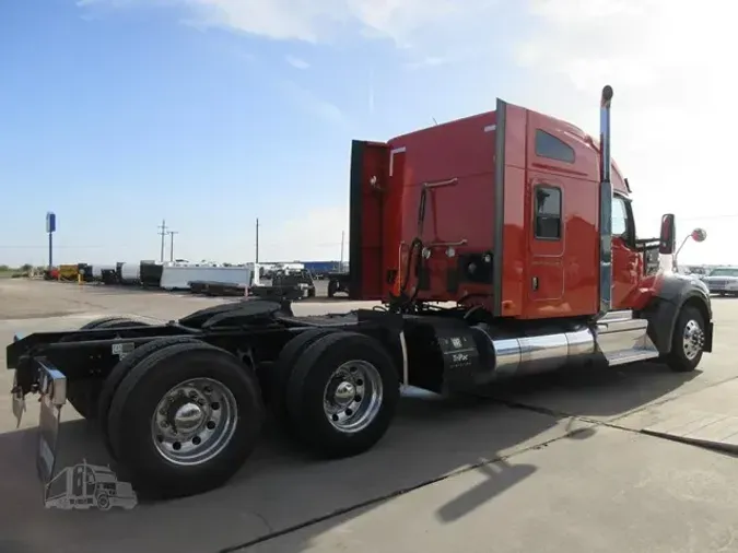 2022 KENWORTH W990