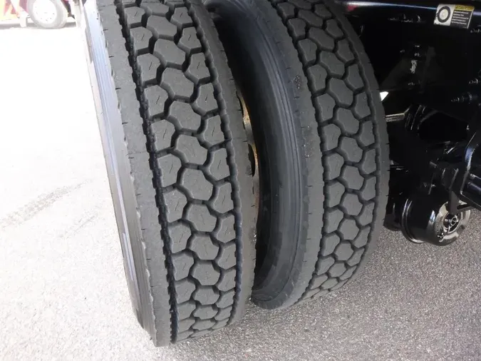 2020 Peterbilt 337bb46be01aef2ec049c990a5433c8709d