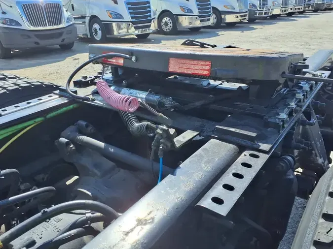 2020 NAVISTAR INTERNATIONAL LT625 DAYCAB T/A