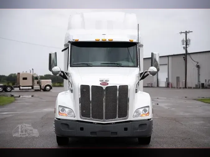 2022 PETERBILT 579