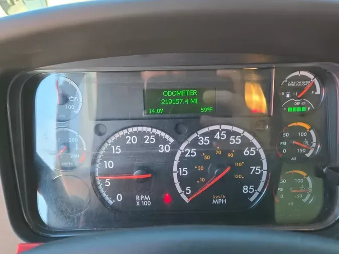 2020 FREIGHTLINER/MERCEDES M2 106