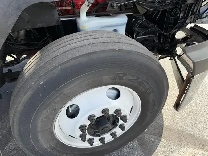 2018 International LT625