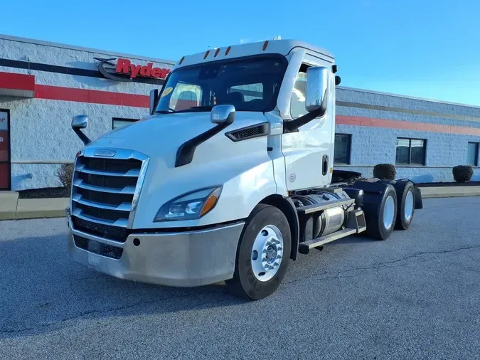 2021 FREIGHTLINER/MERCEDES CASCADIA PX11664STbb4cfe775c95d53f84a84c370abe770f