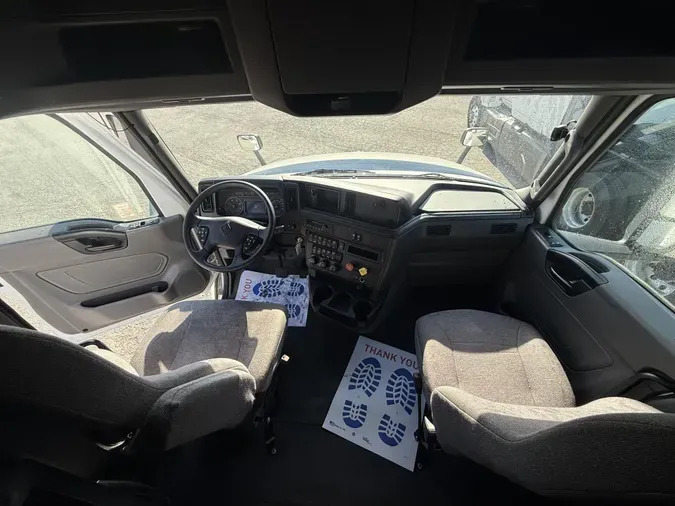 2022 International LT625bb4d2f69927a8be6c34a20e47e446840