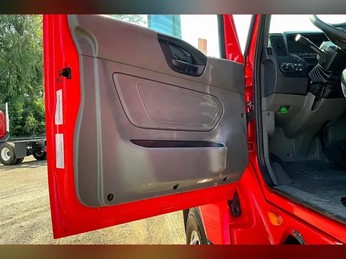 2020 INT LT625 6x4
