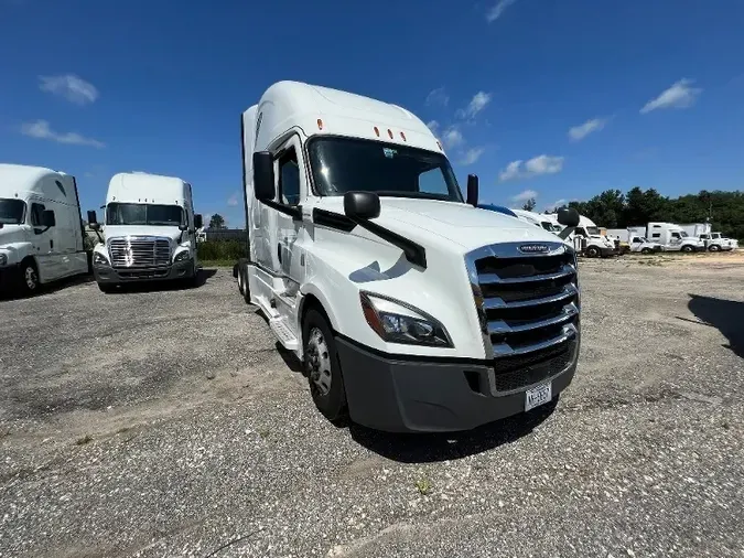 2020 Freightliner T12664STbb506f8e05129fd1feaf7977f19bede4