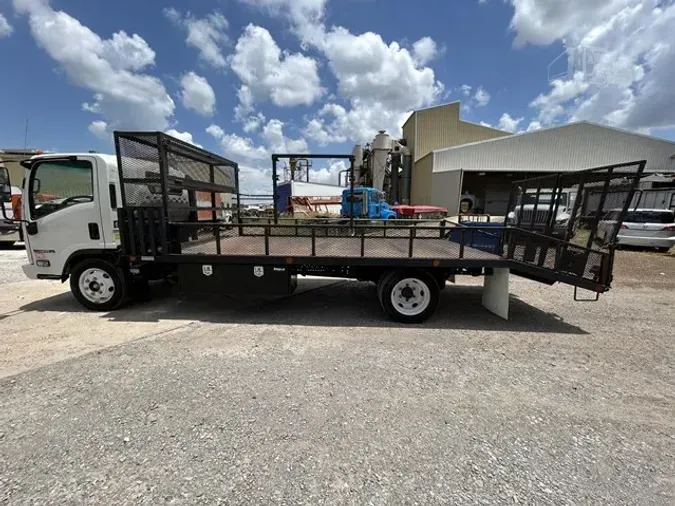 2020 ISUZU NPR HD