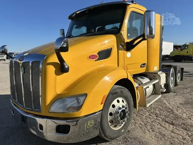 2016 PETERBILT 579