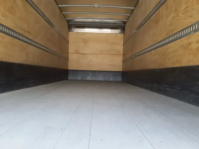 2022 FREIGHTLINER/MERCEDES M2 106