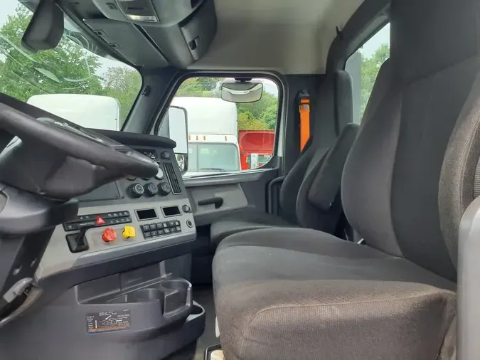 2019 FREIGHTLINER NEW CASCADIA PX12664