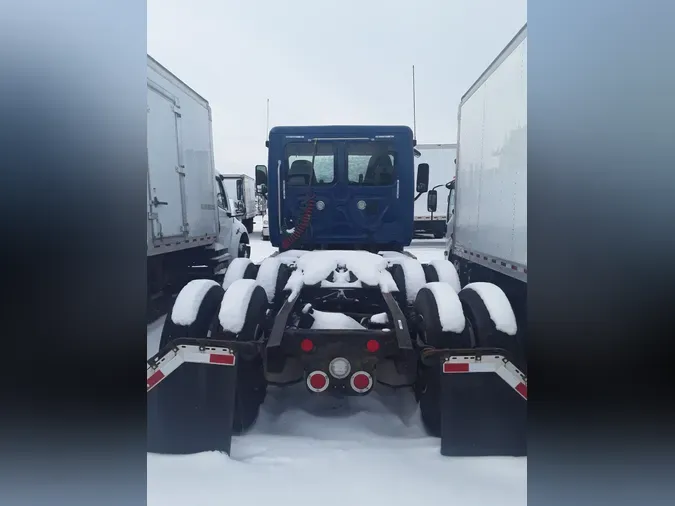 2015 FREIGHTLINER/MERCEDES CASCADIA 125