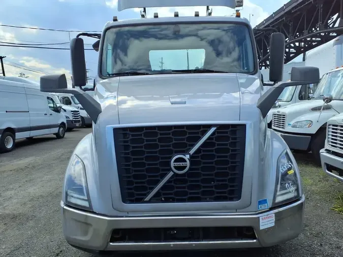 2019 VOLVO VNL