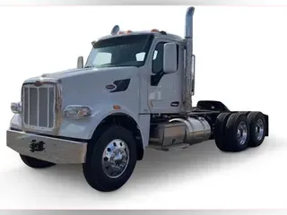 2020 Peterbilt 567