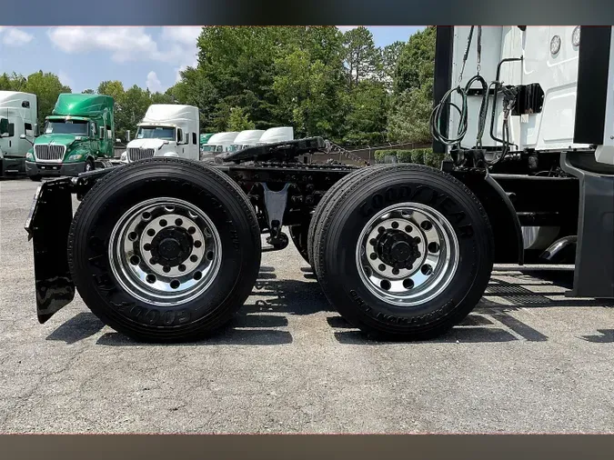 2022 INT LT625 6x4