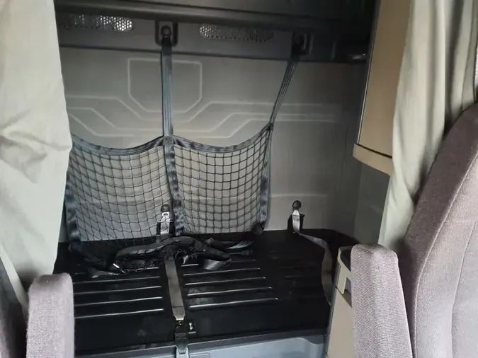 2018 FREIGHTLINER/MERCEDES CASCADIA 125