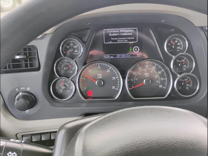 2022 Peterbilt 579bb6b61b6d987a4e65ff4385bcf178513