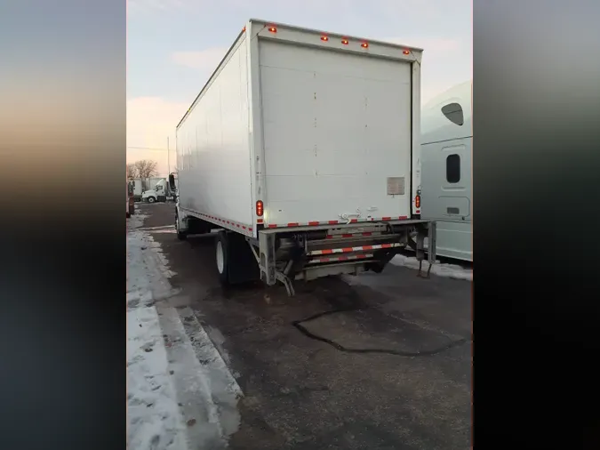 2020 FREIGHTLINER/MERCEDES M2 106