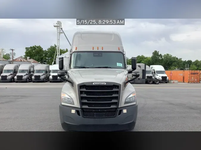 2021 Freightliner Cascadia