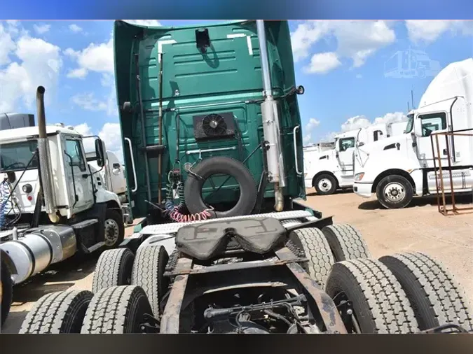 2007 VOLVO VNL64T780