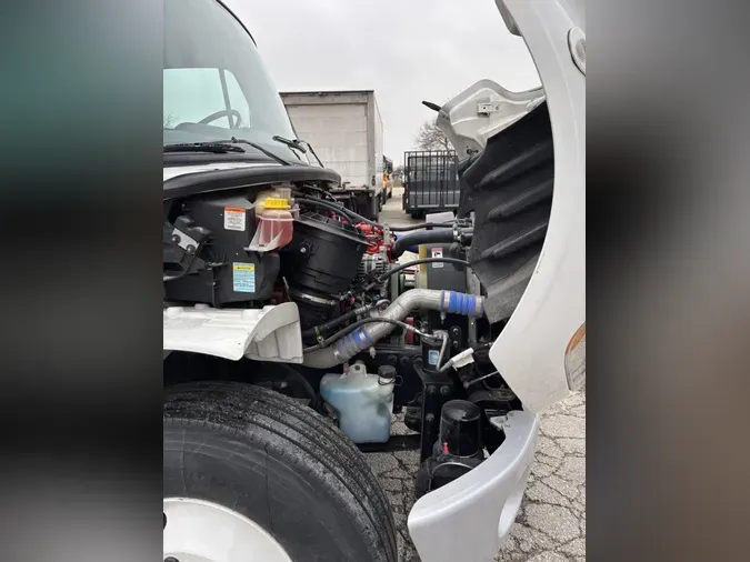 2022 Freightliner Business Class M2 106bb731a7e8679327d38cd9ef5c9443ed0