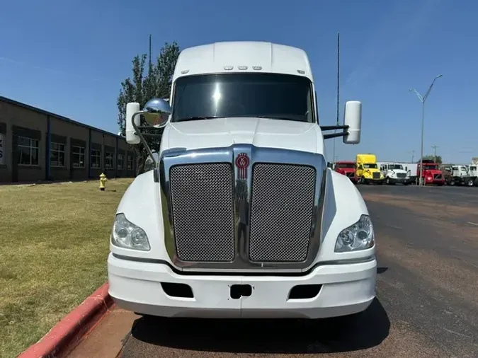 2020 KENWORTH T680bb762adef89f2f4b8cc7764317d5894b