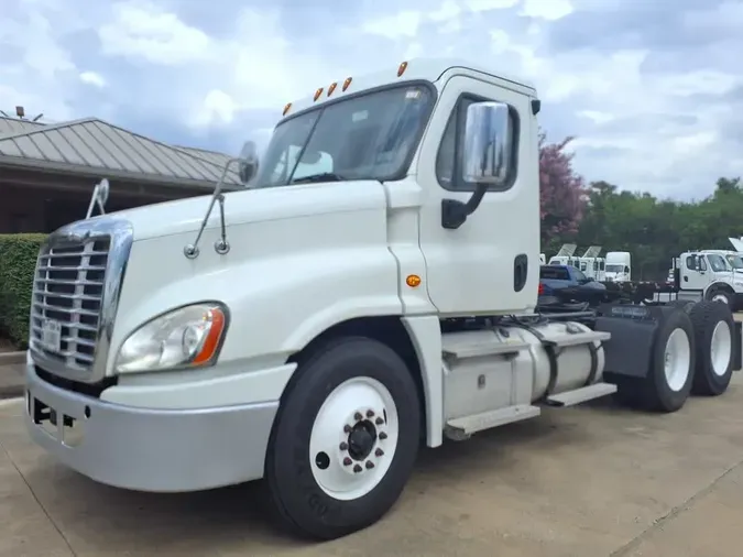 2020 FREIGHTLINER/MERCEDES CASCADIA 125bb783e4536367873596b096ddc7c42b7