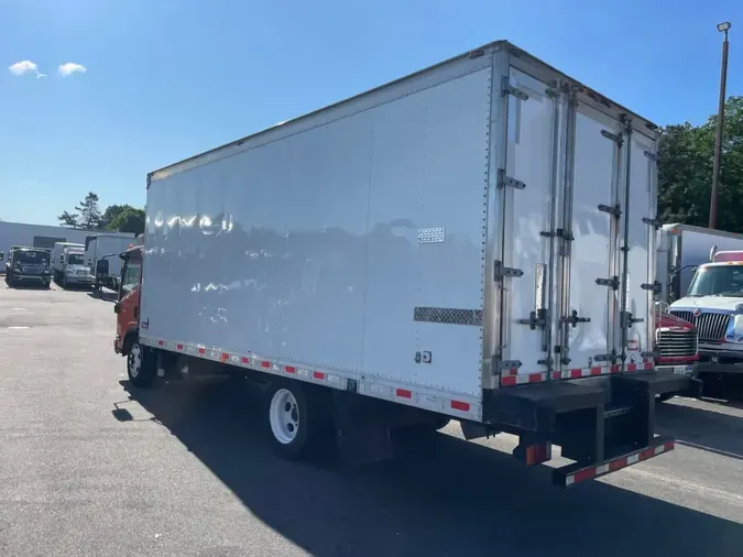 2019 FREIGHTLINER M2 106
