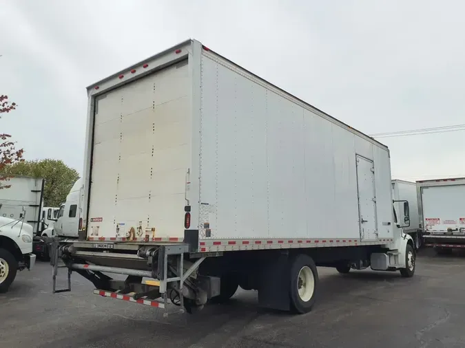 2019 FREIGHTLINER M2 106