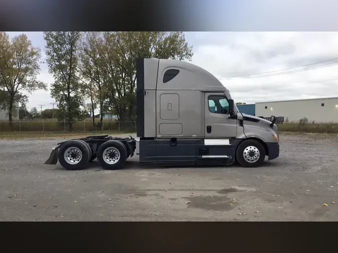 2024 Freightliner Cascadia 126