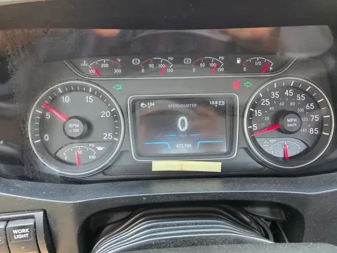 2020 NAVISTAR INTERNATIONAL LT625 DAYCAB S/A