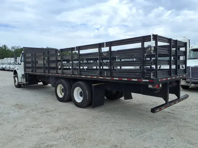 2017 FREIGHTLINER M2 106