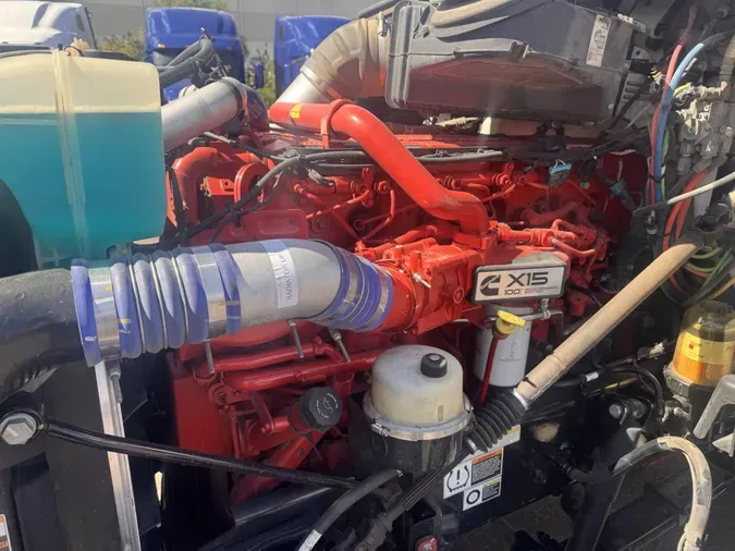 2020 Peterbilt 579bb87c9175a54a107c6cca467ca97e026