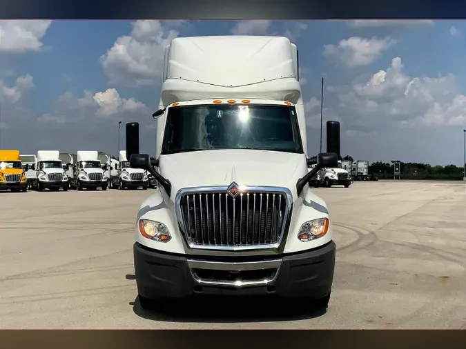 2021 INT LT625 6x4