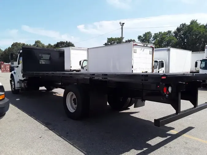 2018 FREIGHTLINER M2 106
