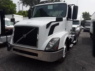 2015 Volvo VNL64TRACTOR