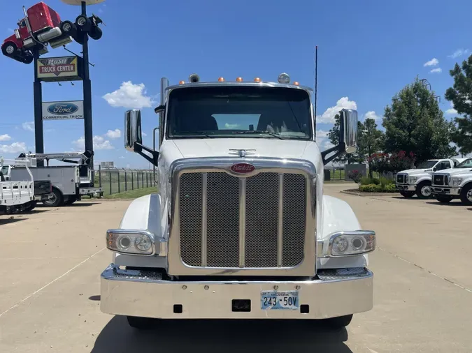 2019 Peterbilt 567