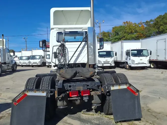 2021 NAVISTAR INTERNATIONAL LT625 DAYCAB S/A