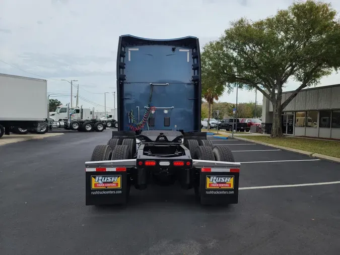 2021 Peterbilt 579bb91aa3aa38c9884fb239aa585b8da2c