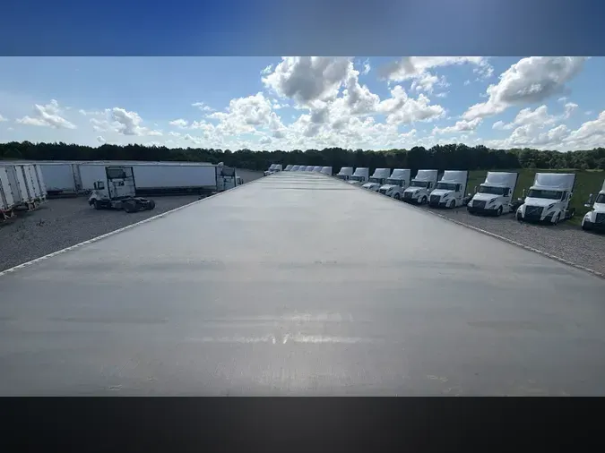 2007 Strick Trailers UNKNOWNbb98ff11a676ec701162c8ca2d0d7448