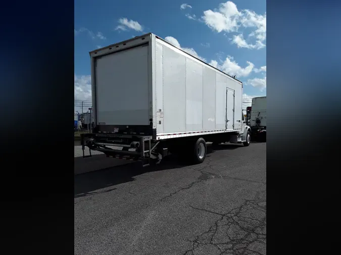 2018 FREIGHTLINER/MERCEDES M2 106