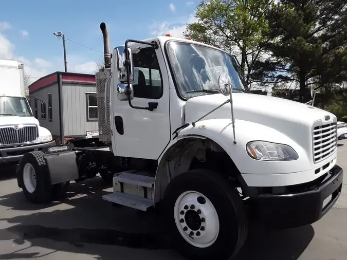 2019 FREIGHTLINER/MERCEDES M2 106
