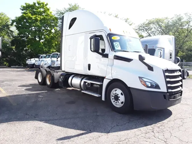 2018 FREIGHTLINER NEW CASCADIA PX12664
