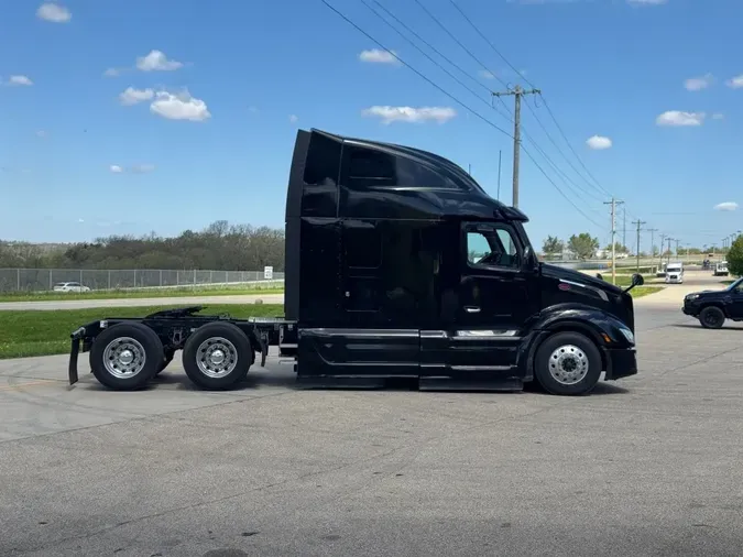 2022 PETERBILT 579