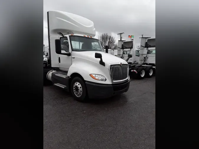 2020 NAVISTAR INTERNATIONAL LT625 DAYCAB T/A