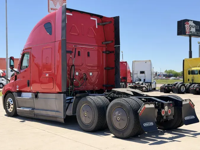 2022 Freightliner Cascadiabbaa59ee7bf442ba5dfb575e9792b6f6