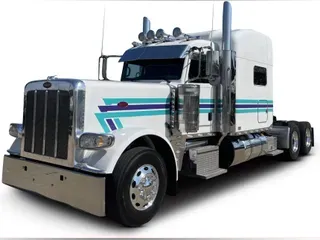 2023 Peterbilt 389